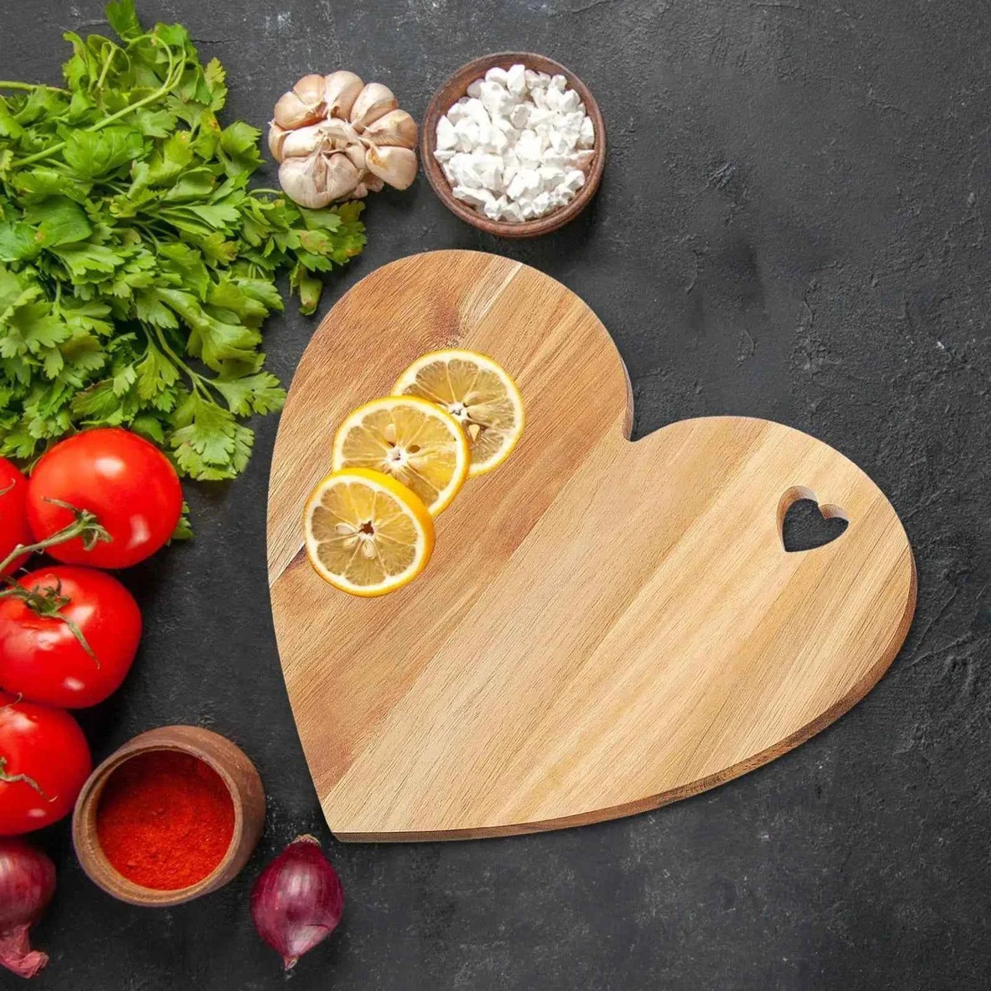 Planche à découper forme de coeur citrons